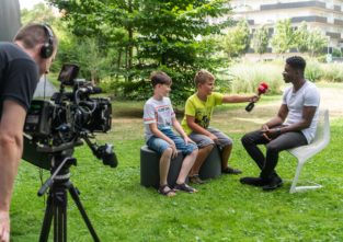 Starmania-Kandidat Fred Owuso im Interview mit unseren Kinderreportern