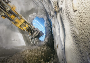 Der Durchbruch in der ersten Röhre vom Semmering-Basistunnel ist passiert