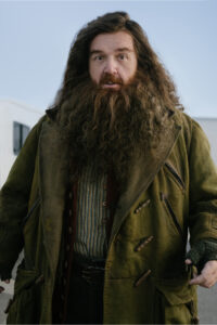Auch Hagrid darf natürlich nicht fehlen. Er wird von Nick Frost dargestellt (So sieht der neue Harry Potter aus (Aidan Monaghan/HBO)